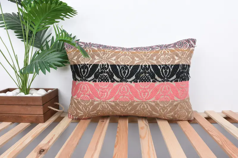 Pillow Cover, Vintage Kilim Throw Pillow, Interior Designer Pillow, 16x24 Pink Pillow Case, Kilim Pillow Cover, Neutral Throw Pillow Sham - 1