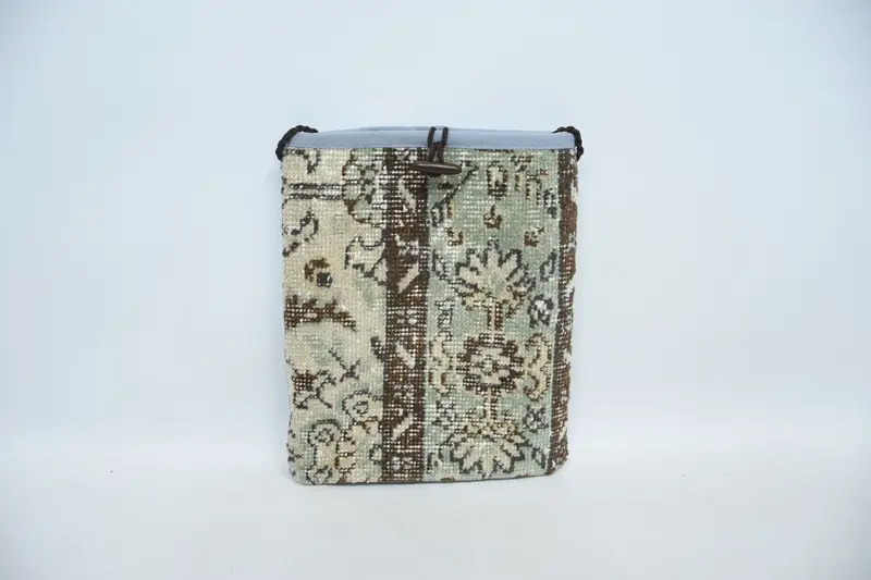 ジッパー付きミニマリストウールショルダーバッグ、キリムバッグ