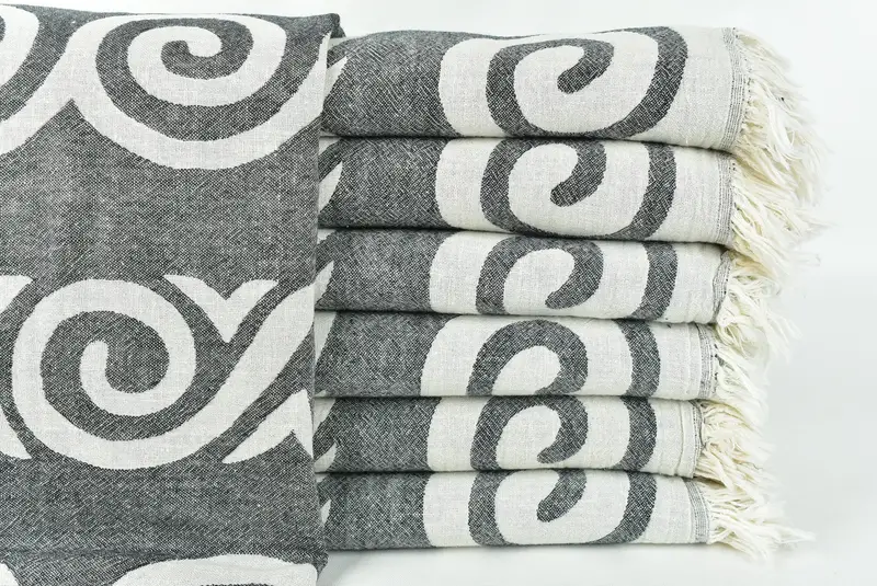 Personalized Bridesmaid Gift, Monogram Beach Towel, Bachelorette Party Favors, 70x36 Cotton Patterned Towel, Beach Wedding Favor, Bathroom Towel - 3