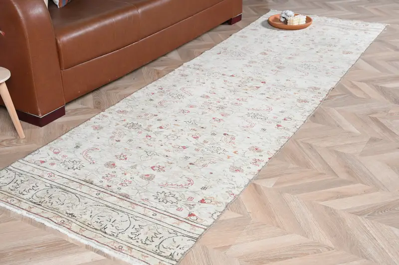 Bronze Rug with Red Border, 2,8x9,2 ft Elegant Decor