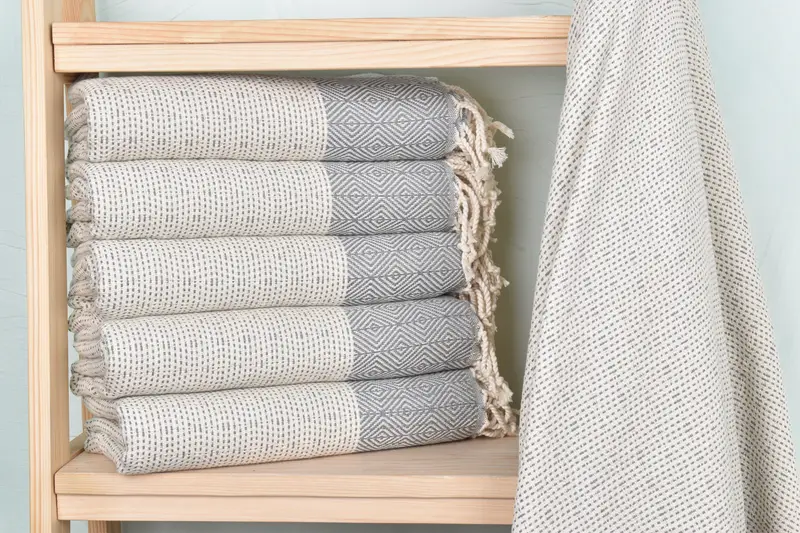 Bridesmaid Gift, Travel towel, Quick-Dry Beach Towel, Family Gift Basket, Decorative Towel, Wedding Gift Ideas, 70x40 Cotton Diamond Towel - 2
