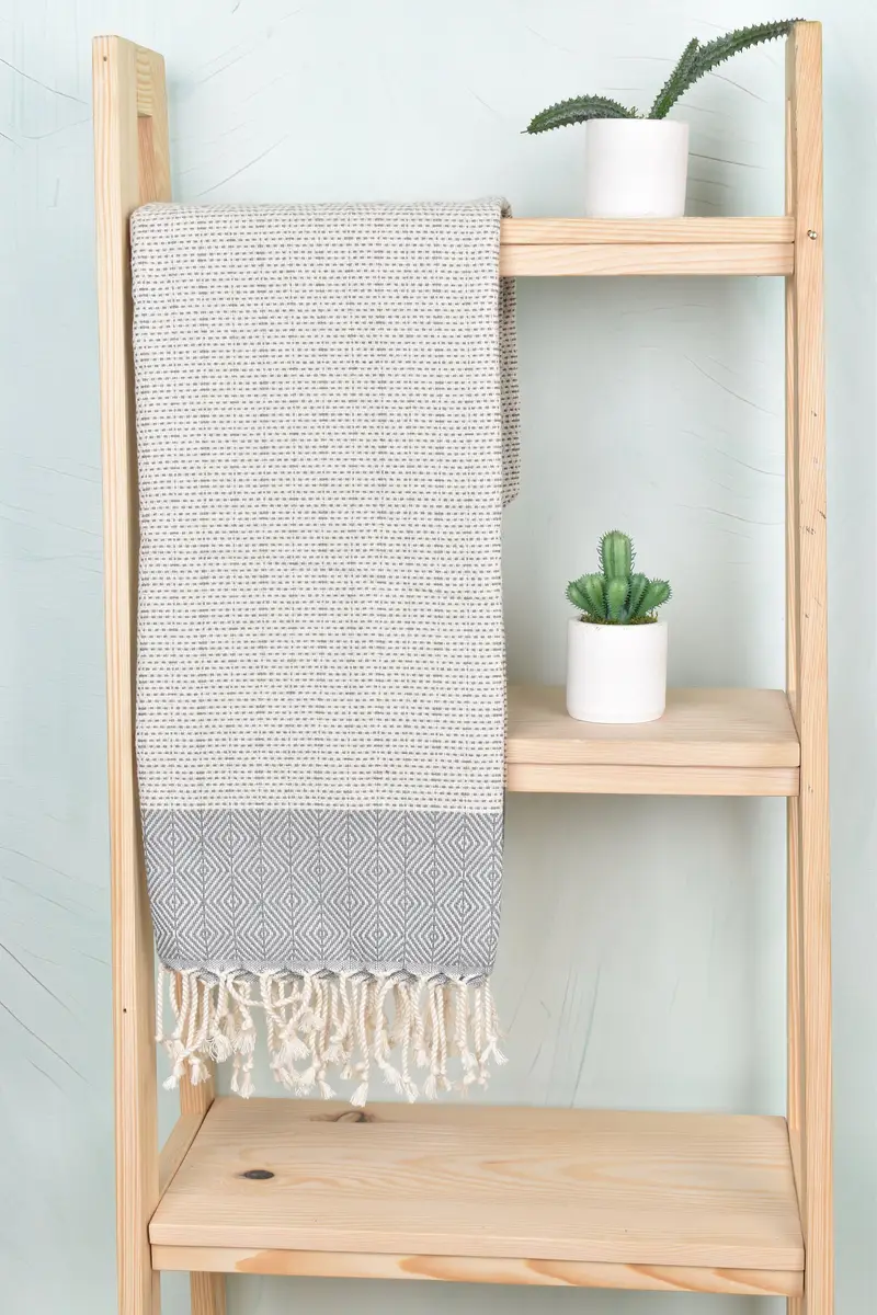 Bridesmaid Gift, Travel towel, Quick-Dry Beach Towel, Family Gift Basket, Decorative Towel, Wedding Gift Ideas, 70x40 Cotton Diamond Towel - 8