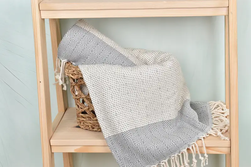 Bridesmaid Gift, Travel towel, Quick-Dry Beach Towel, Family Gift Basket, Decorative Towel, Wedding Gift Ideas, 70x40 Cotton Diamond Towel - 4