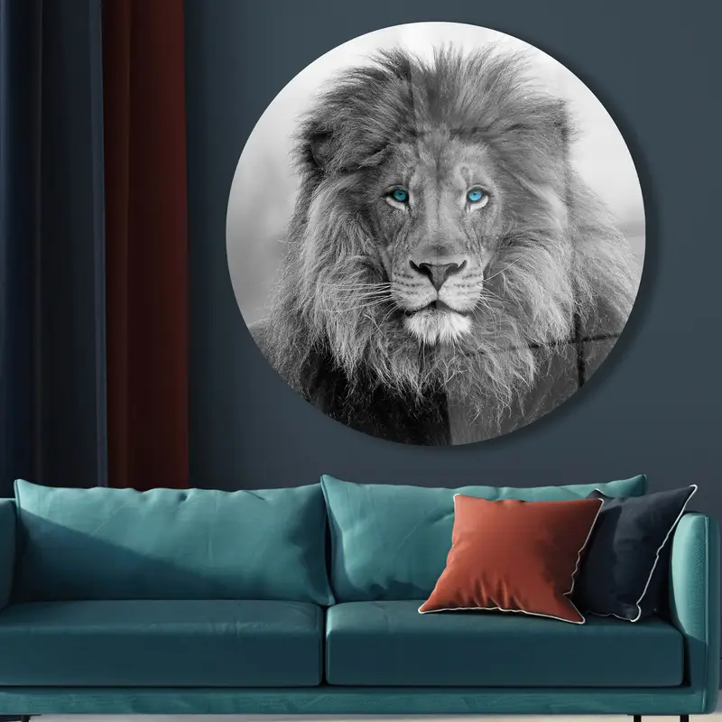 Elegant Printed Glass: Wild Lion Theme for Modern Lofts