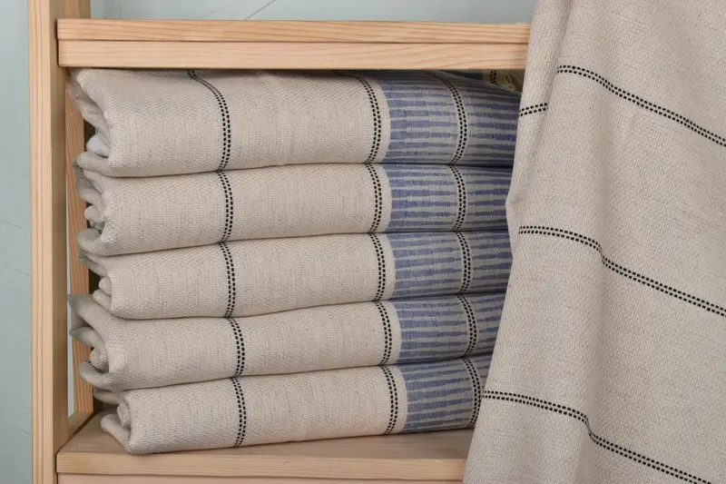 Handmade Gift, Personalized Kitchen Towel, 40x20 Linen Striped Towel, Bridesmaid Gifts, Bachelorette Party Decorations, Small Towel, Wedding Favors - 2