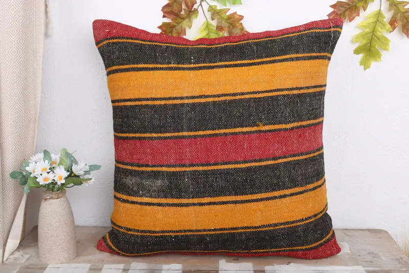 Cushion Case, Vintage Pillow, 20x20 Red Cushion, Aztec Pillow Cover, Vintage Kilim Throw Pillow, Bright Pillow Case, Antique Pillows - 2