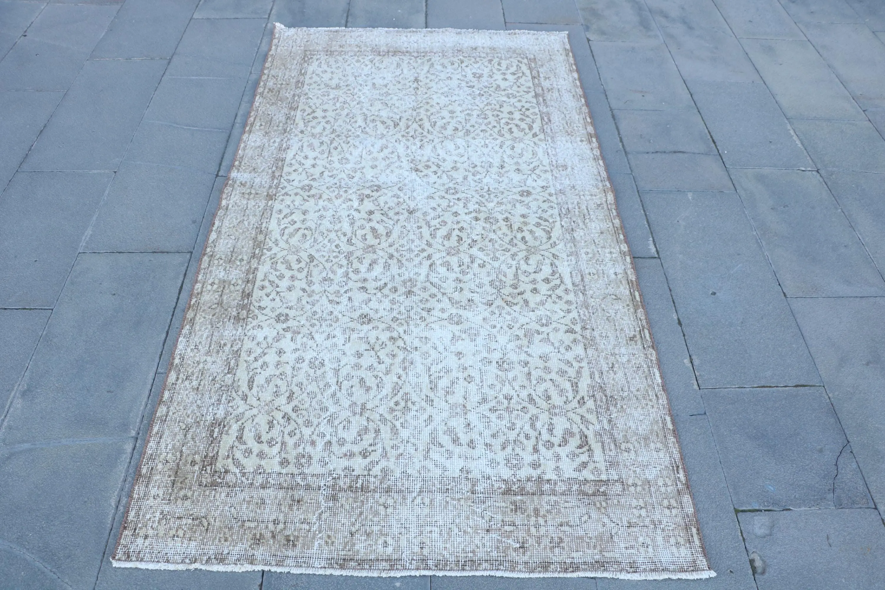 Turkish Vintage Rug, Area 3.6x6.7 ft (110x203 cm) Rug, White Bordered Wool Rug - 1