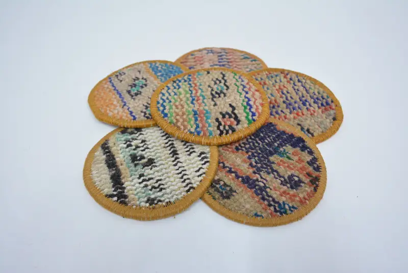 Posavasos redondo bohemio azul y beige, posavasos bohemio único