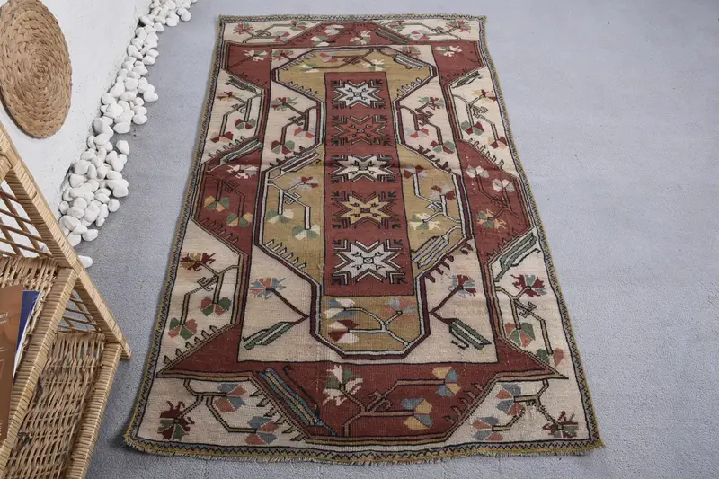 Purple, Beige Animal Print Rug, 3,6x6,1 ft