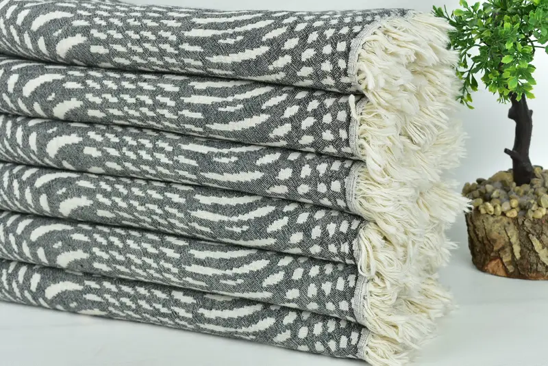 Bachelor Gifts, Summer Gift, 68x36 Cotton Patterned Towel, Peshtemal Towel, Home Decor Gifts, Bridesmaid Favors, Lightweight Turkish towel for beach - 5
