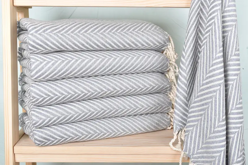Absorbent Turkish towel, Housewarming Gift, 70x40 Cotton Striped Towel, Bridesmaid Gift Towel, First Wedding Anniversary Gift, Gift Boxes Towel - 1