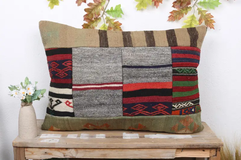 Kahverengi & Kırmızı Patchwork Kırlent, 20x28 El Yapımı Kırlent