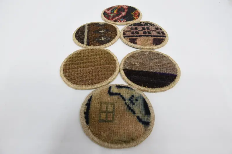 Brown & Bronze Coaster, Durable Non-Slip Circle Pad Coaster