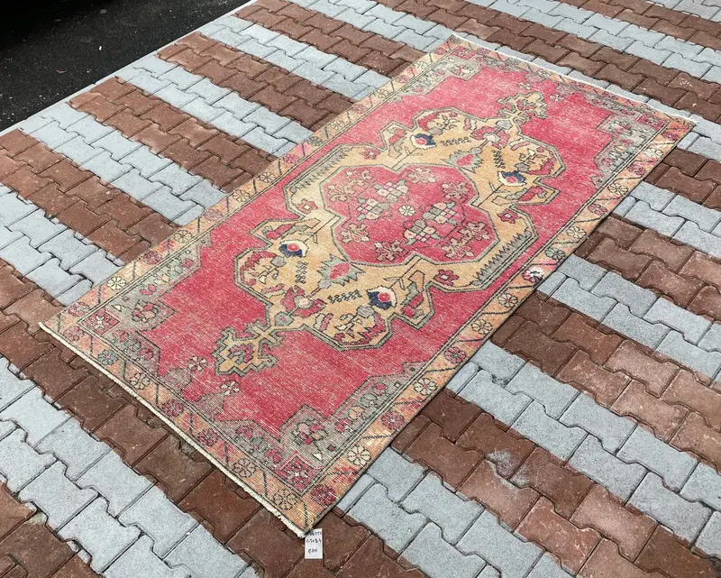 Pink and Yellow Rug, 4.3x8.4 ft Floral Geometric Design