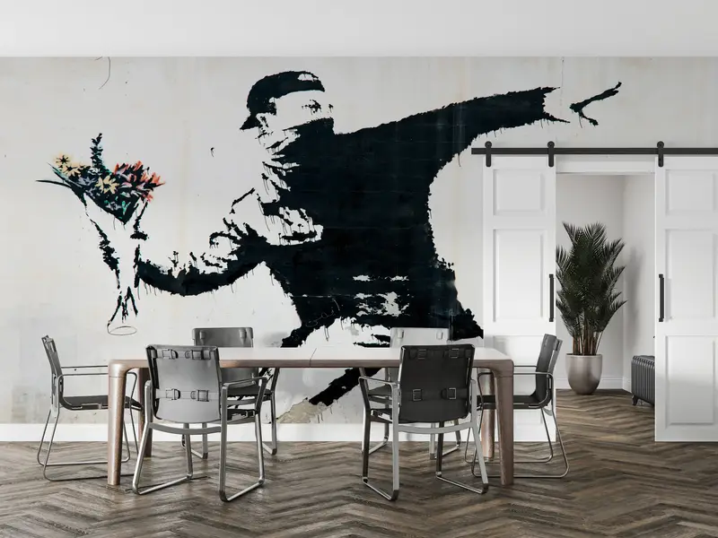 エレガントなバンクシーの花モロトフプリント壁紙: 現代のアナーキー