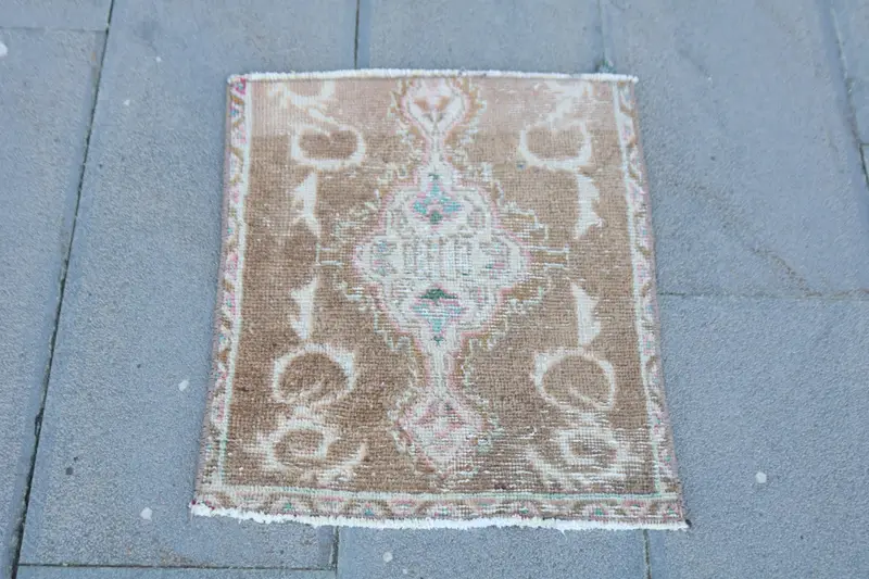 3.2x1.8 ft Turkish Rug, Vintage Small Rug, Brown White Animal Print Rug - 1