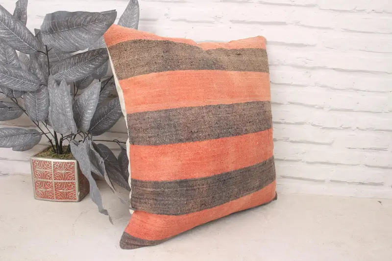 Car Cushion Cover, Turkish Pillow, Cushion Cover, Vintage Kilim Pillow, Ethnical Kilim Rug Pillow, 18x18 Red Pillow Sham, Southwestern Pillow - 4