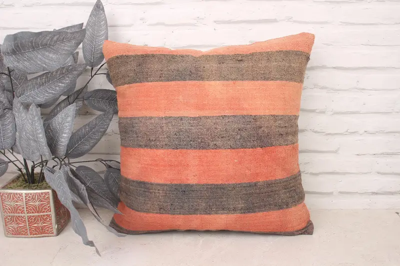Car Cushion Cover, Turkish Pillow, Cushion Cover, Vintage Kilim Pillow, Ethnical Kilim Rug Pillow, 18x18 Red Pillow Sham, Southwestern Pillow - 1