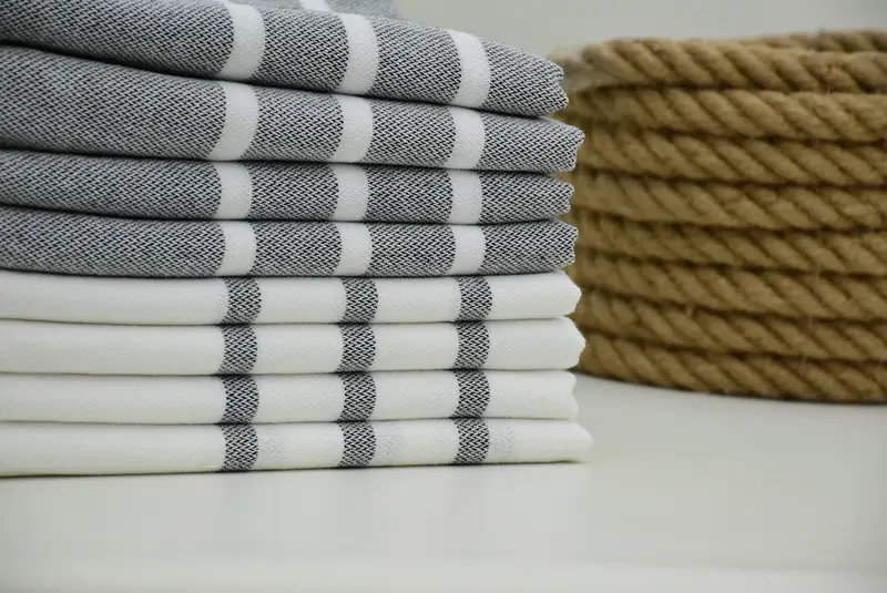 En iyi arkadaş düğün hediyesi, monogram mutfak havlu, 40x18 pamuklu çizgili havlu, onun için kişiselleştirilmiş hediye, monogramlı el havlu, mutfak havlu - 1