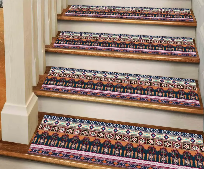 Geometric Pattern Printed Rug: Modern Stair Rug with Aztec Design