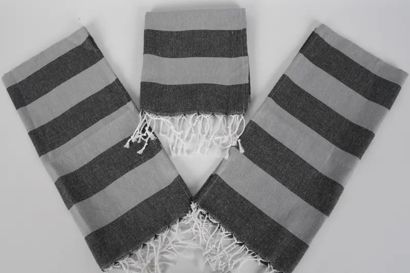 Monogramlı el havlu, onun için yıldönümü hediyesi, kişiselleştirilmiş hediye, bekarlığa veda parti süslemeleri, banyo havlu, 40x18 pamuklu çizgili havlu - 6
