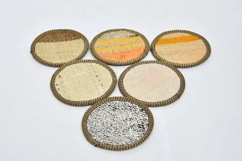 Posavasos redondos bohemios, posavasos planos beige y naranja