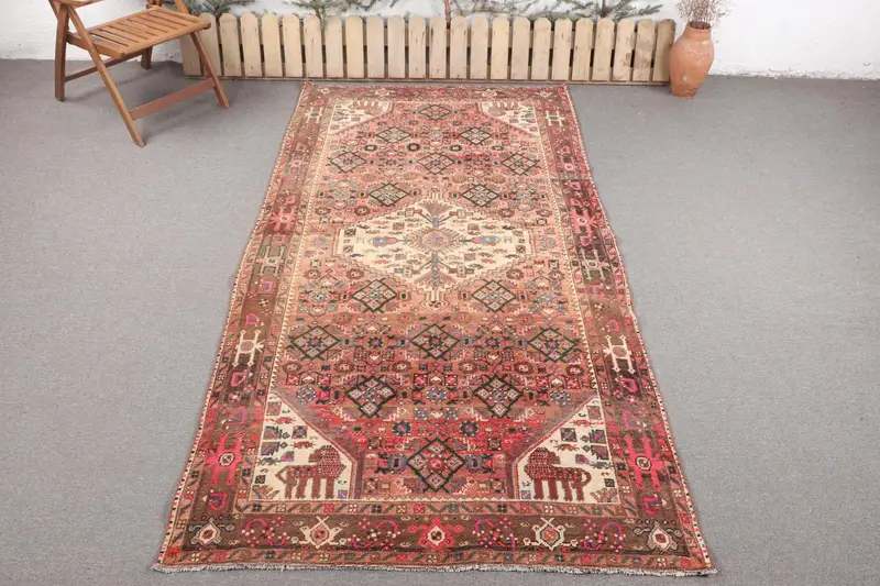 Handmade Pink & Beige Rug, 4.7x9 ft Polka Dot