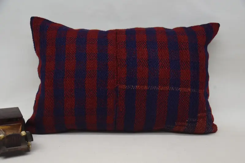 Rot gestreiftes Kissen, 16x24 besticktes Wurfkissen