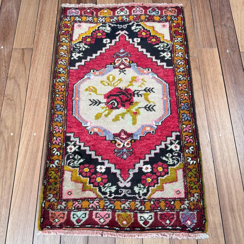 Vintage Turkish Rug, 1.9x3.2 ft Small Rug, Red Black Plants & trees Rug - 1