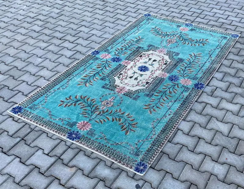 ブルーフローラルラグ、4.8x8.1フィートのエレガントな室内装飾