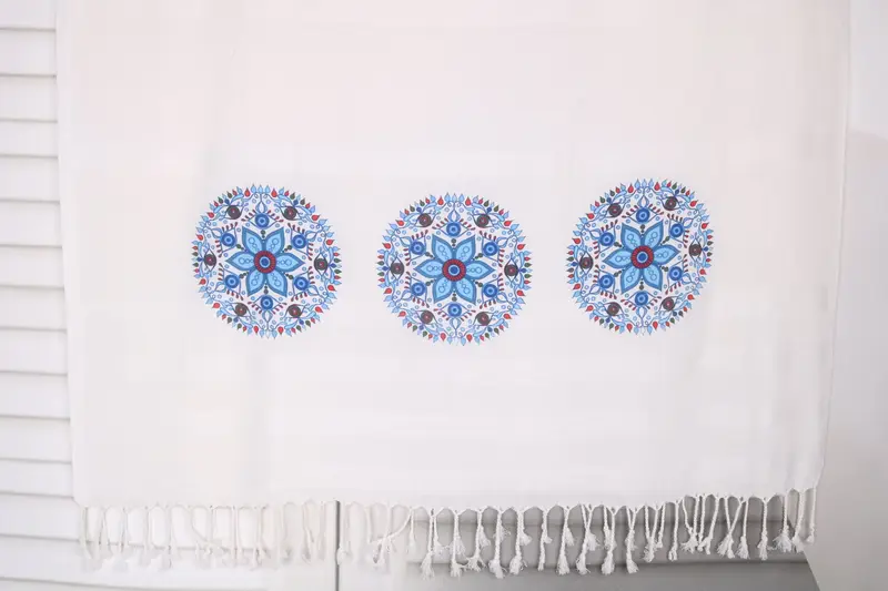Decorative Towel, Travel towel, Quick-Dry Beach Towel, 70x40 Cotton Floral Patterned Towel, Bridal Shower Gift, Bridal Party Gifts, Holiday Towel - 1