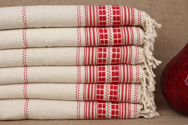 刺繍ハンドタオル レッドモノグラム、20x40インチ オーガニックコットン