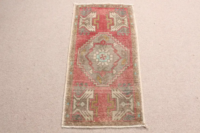 Roter, grauer Karoteppich 1,6 x 3,2 Fuß, elegant und langlebig