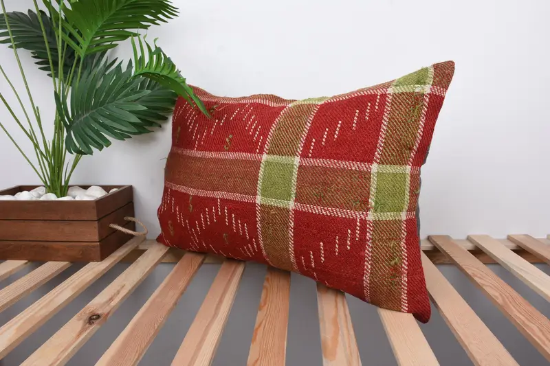 Vintage Kilim Throw Pillow, 16x24 Red Cushion, Kilim Cushion Sham, Kilim Pillow, Crochet Pattern Pillow Sham, Cushion, Ethnic Cushion Case - 5