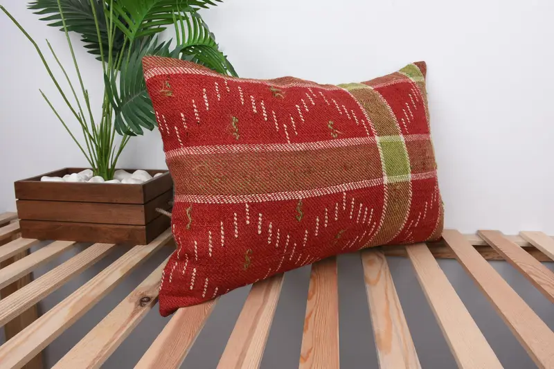 Vintage Kilim Throw Pillow, 16x24 Red Cushion, Kilim Cushion Sham, Kilim Pillow, Crochet Pattern Pillow Sham, Cushion, Ethnic Cushion Case - 4