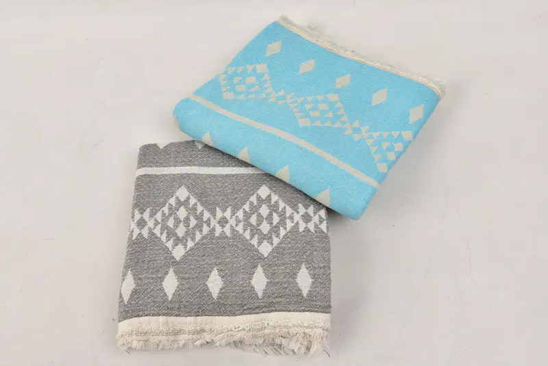 Home Decor Gifts, 70x40 Cotton Dolphin Patterned Towel, Quick-dry towel, Sand-free peshtemal towel for the beach, Turkish towel, Valentines Gift - 7