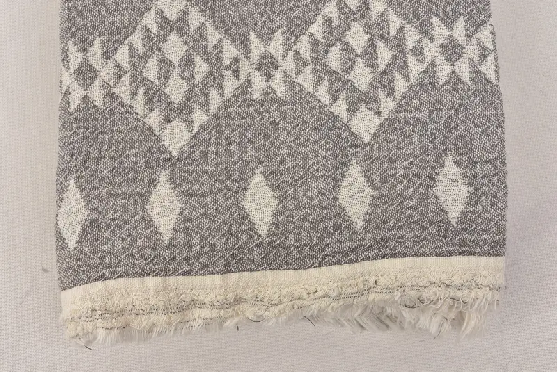 Home Decor Gifts, 70x40 Cotton Dolphin Patterned Towel, Quick-dry towel, Sand-free peshtemal towel for the beach, Turkish towel, Valentines Gift - 8