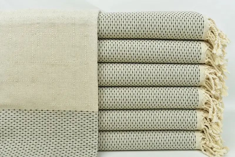 Custom Tuch, 70x40 Baumwollpolka Punkt Handtuch, personalisiertes Brautjungferngeschenk, Bachelor -Partygeschenke, personalisierte Geschenke, türkisches Strandtuchmonogramm - 1