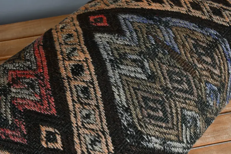 Cushion, Vintage Kilim Throw Pillow, Kilim Pillow Cover, Interior Designer Pillow, 16x24 Beige Cushion, Ethnic Throw Cushion - 4