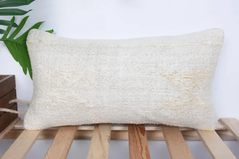 10x20 White Pillow, Pet Pillow, Boho Pillow, Pillow Cover, Kilim Pillow Cover, Throw Kilim Pillow, Southwestern Pillow Sham - 1