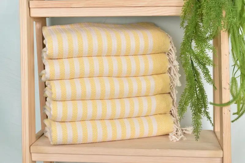 Turkish Bath Towel Light Yellow Cotton Chevron, 40x71 Inches