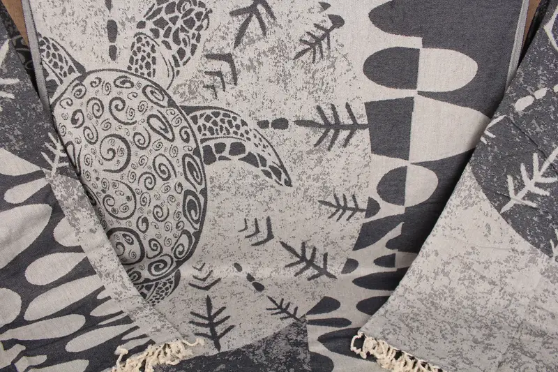 バチェロレッテギフト トルコビーチタオル ネイビータートルデザイン 40x71インチ