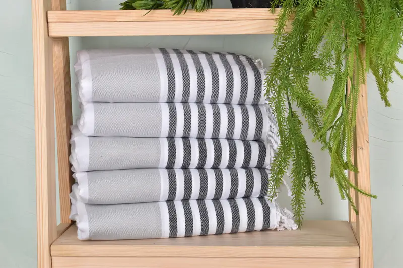 Travel towel, Personalized Wedding Gift, Spa Gift, Traditional Turkish peshtemal for hammam, Monogram Beach Towel, 70x40 Cotton Striped Towel - 1