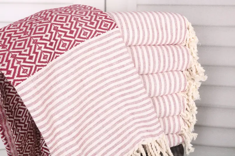 Beach Towel Diamond Pattern Burgundy Cotton, 38x75 Inches