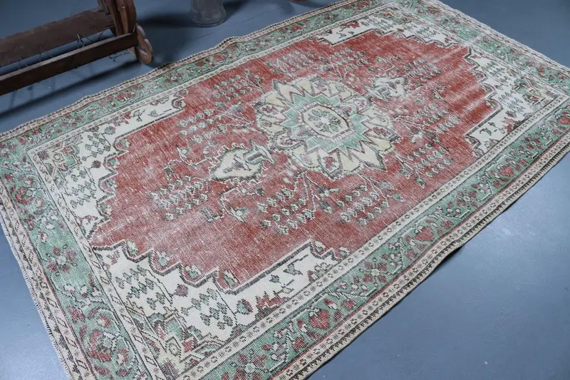 Turkish Large Rug 5x8.2 ft (152x251 cm), Oushak Red Oriental Vintage Rug - 1