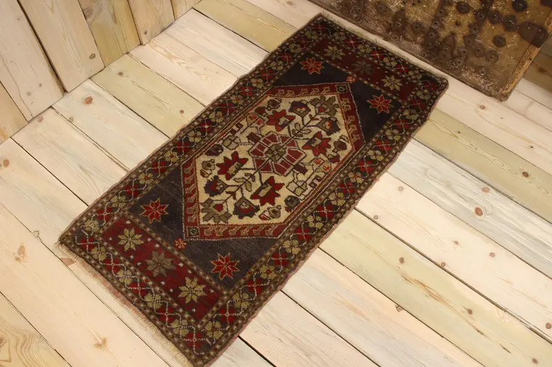 1.7x3.5 ft Turkish Rug, Small Vintage Rug, Red Check Rug - 1