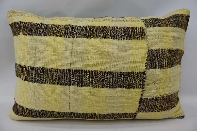 Pillow Cover, Vintage Kilim Throw Pillow, Turkish Pillow, Aesthetic Cushion Case, Turkish Kilim Pillow, 16x24 Beige Pillow - 1