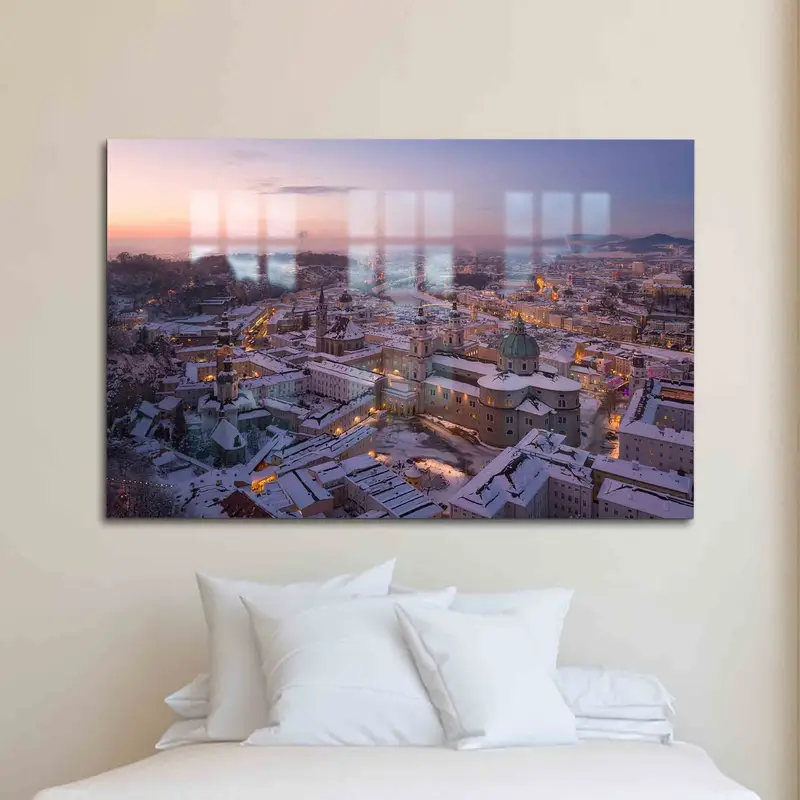 エレガントなプリントガラス：ザルツブルクの冬の街並みデザイン