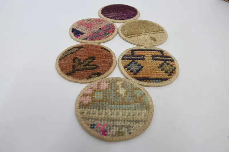 Brauner und orangefarbener Kelim-Untersetzer, einzigartige Tischunterlage