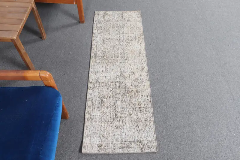 Elegant Beige & Brown Floral Rug, 1.5x4.6 ft Chic Decor